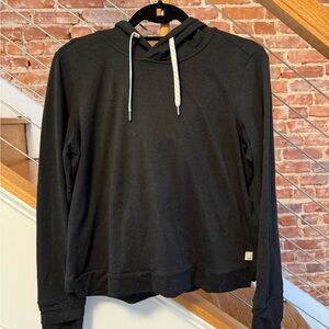 Vuori Black Women’s Pullover Hoodie